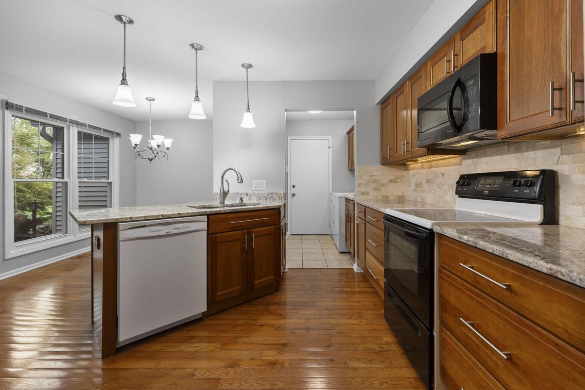Chandelier, Interior, Kitchen, Pendant Lights, Wood Texture Flooring