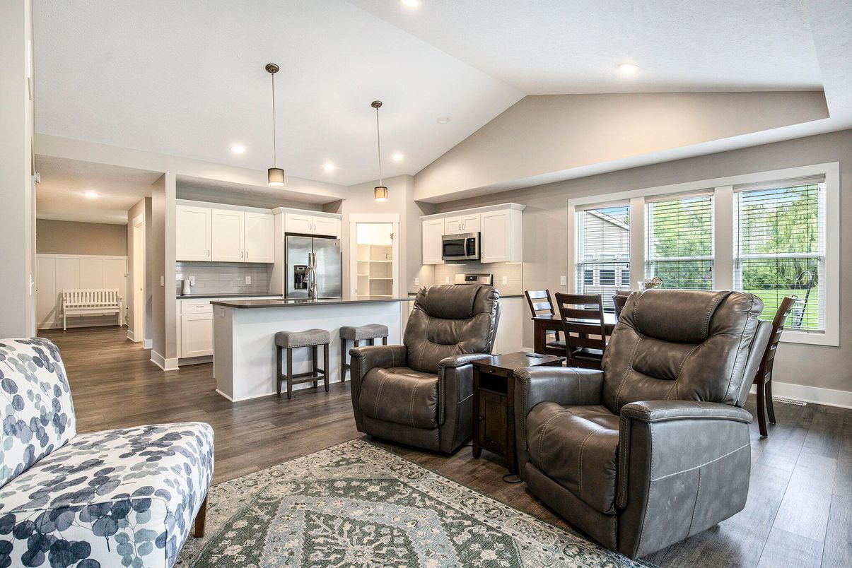 Dining room, Interior, Kitchen, Pendant Lights, Recessed Lighting, Stainless Steel Appliances, Wood Texture Flooring