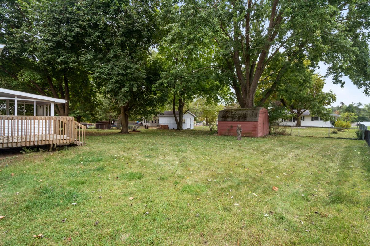 Backyard, Detached Garage, Exterior