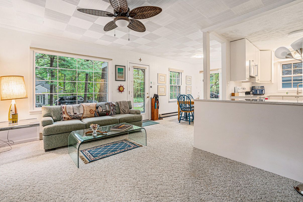 Interior, Living room