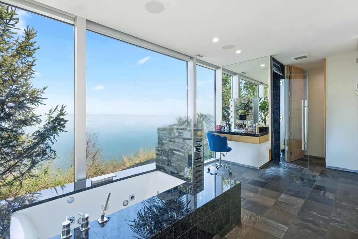 Interior, Recessed Lighting, Water