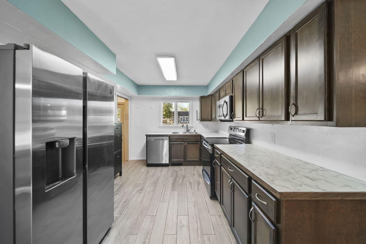 Interior, Kitchen, Stainless Steel Appliances, Wood Texture Flooring