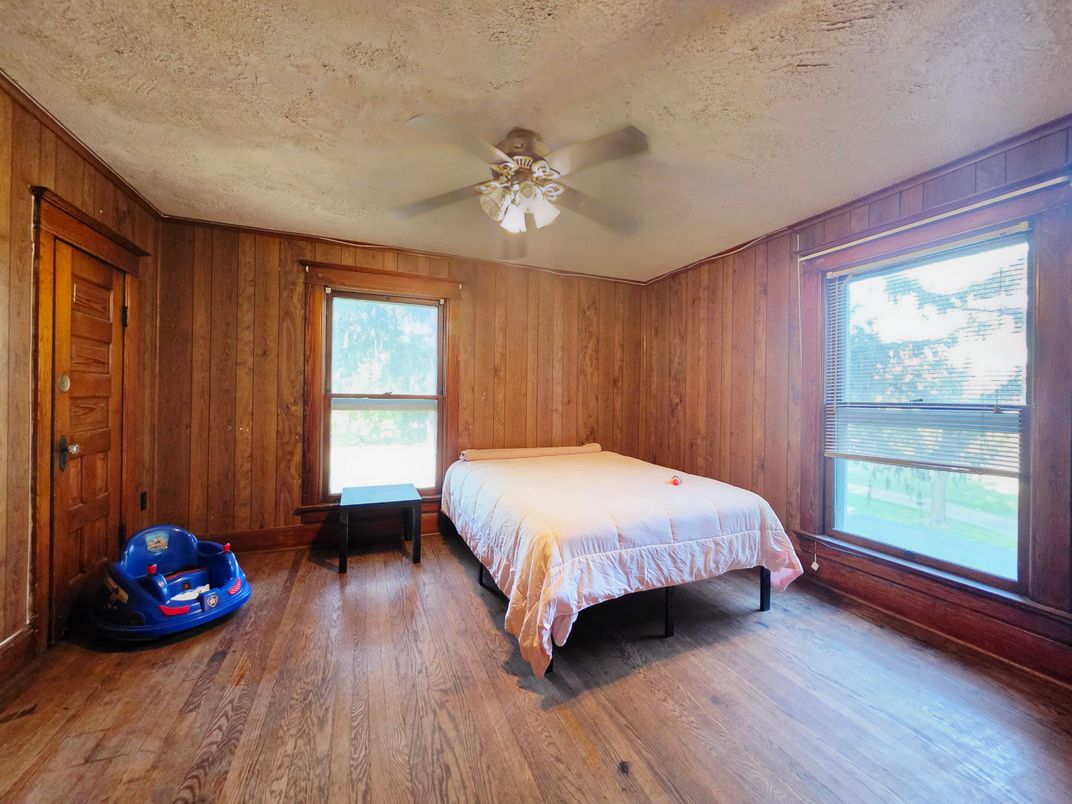 Bedroom, Interior, Wood Texture Flooring, Wooden Walls