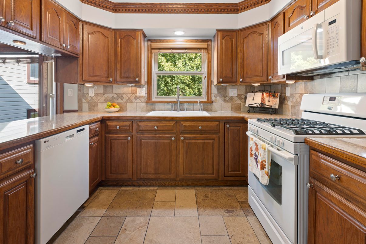 Interior, Kitchen, Recessed Lighting, Stainless Steel Appliances