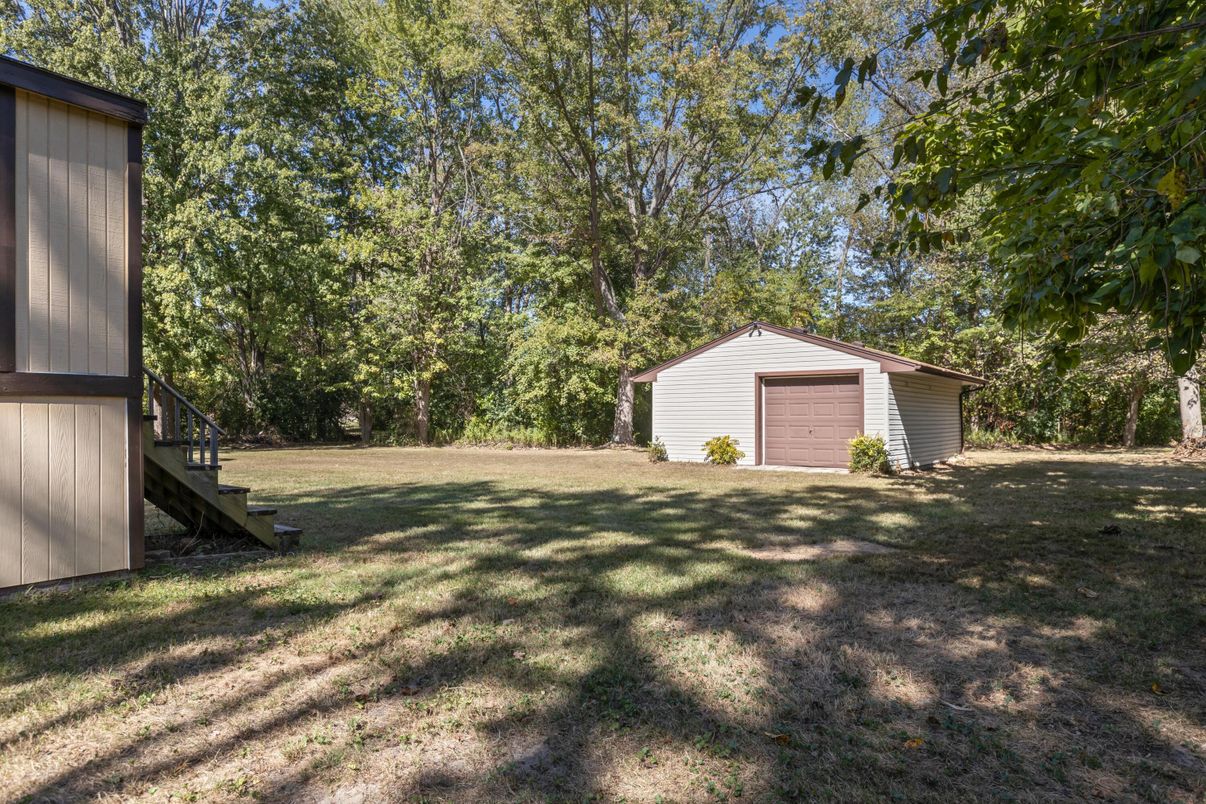 Backyard, Detached Garage, Exterior