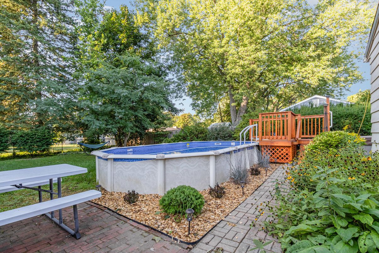 Backyard, Exterior, Pool