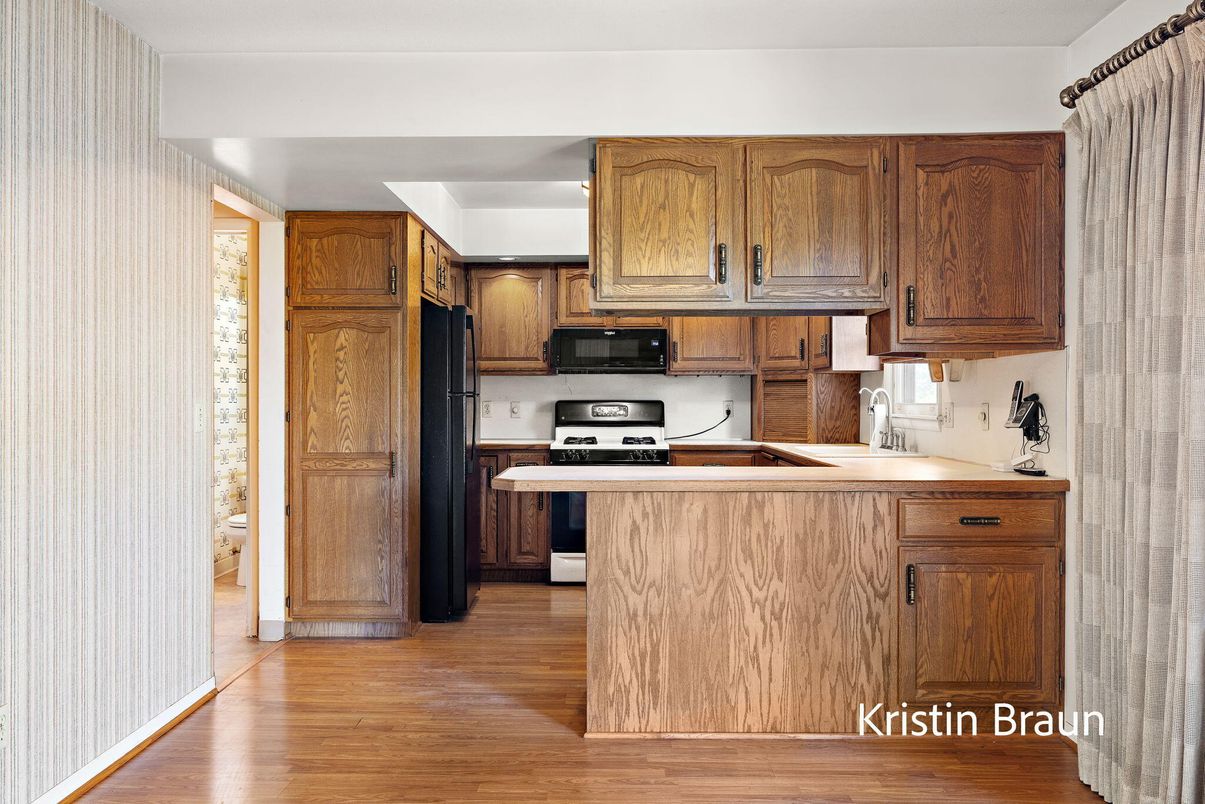 Interior, Kitchen, Wood Texture Flooring