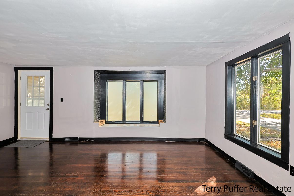 Empty room, Interior, Wood Texture Flooring