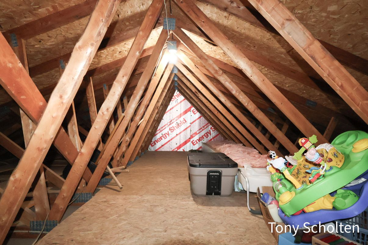 Interior, Wooden Beams