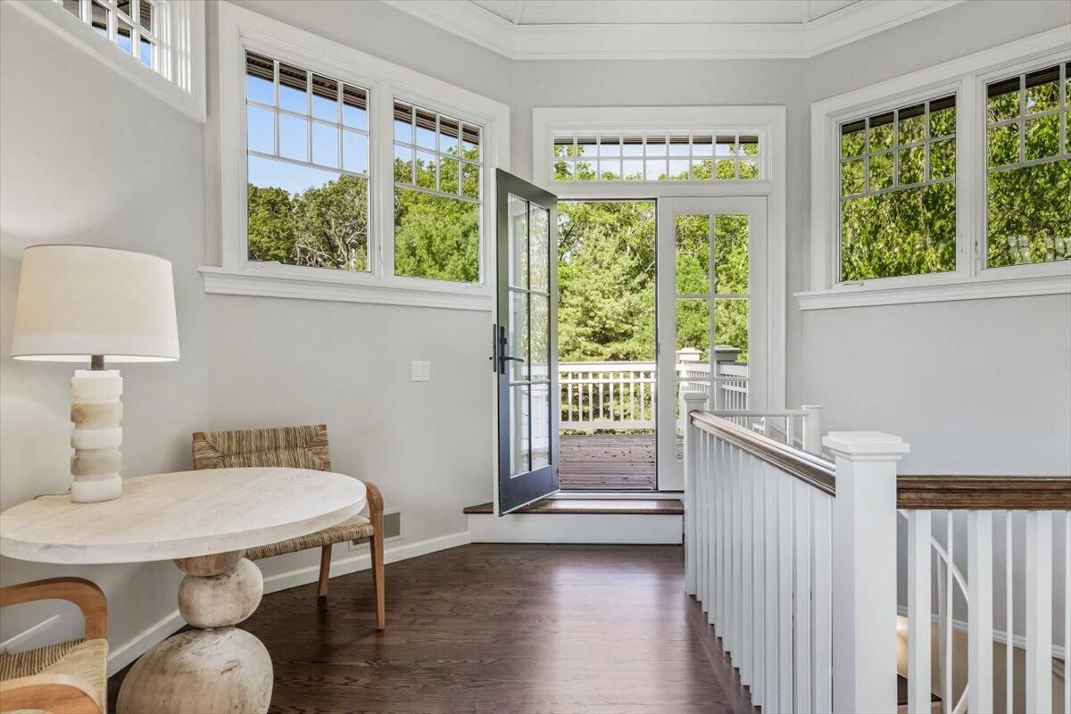 Interior, Sun Room, Wood Texture Flooring