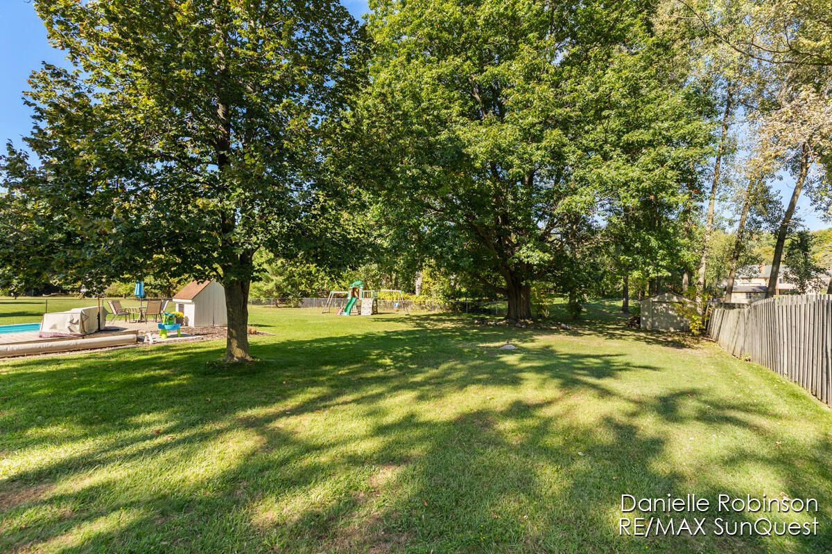 Backyard, Exterior, Playground