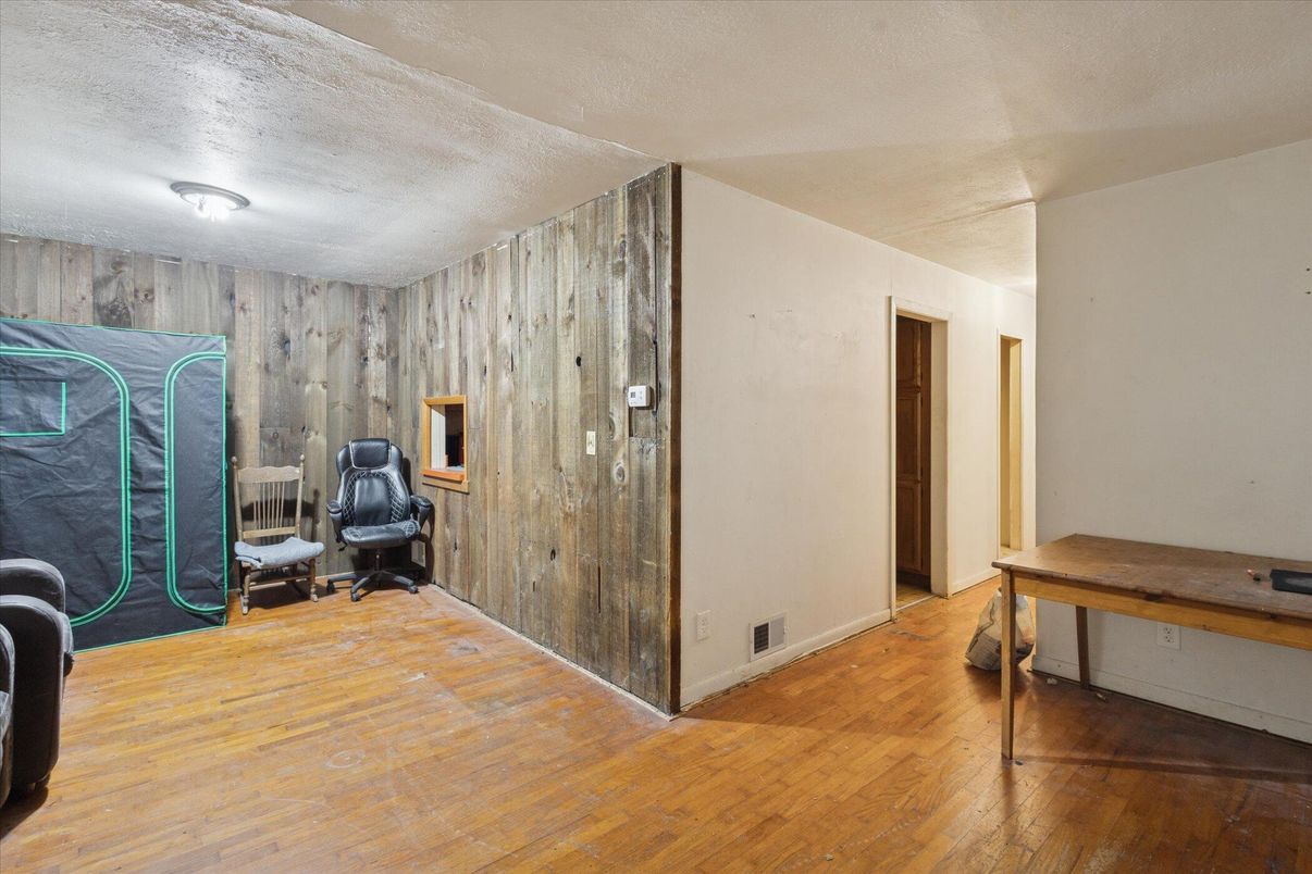 Home Office, Interior, Wood Texture Flooring, Wooden Walls