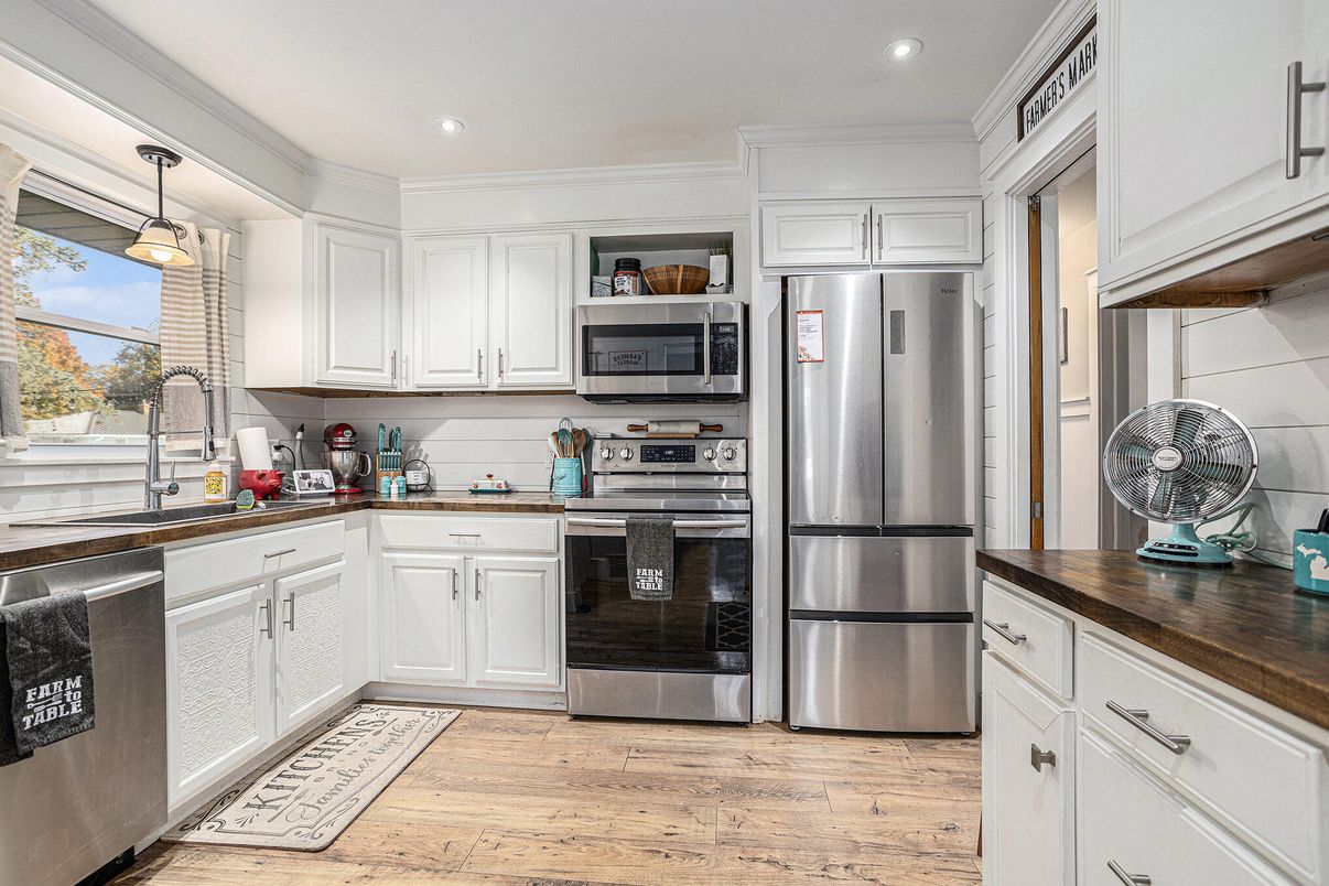 Interior, Kitchen, Pendant Lights, Recessed Lighting, Stainless Steel Appliances, Wood Texture Flooring