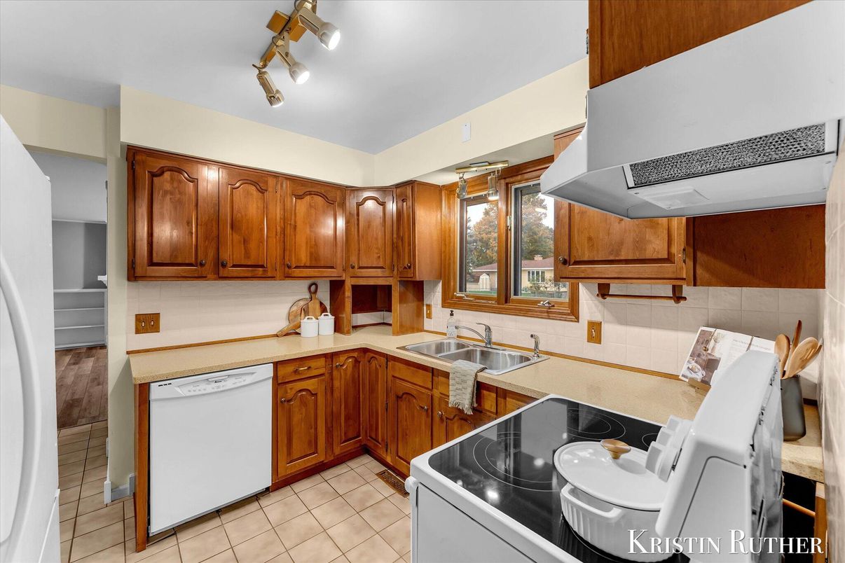 Interior, Kitchen