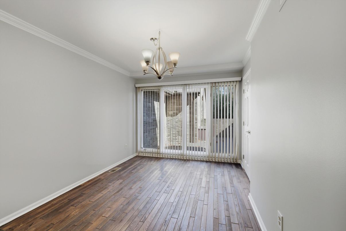 Chandelier, Empty room, Interior, Wood Texture Flooring