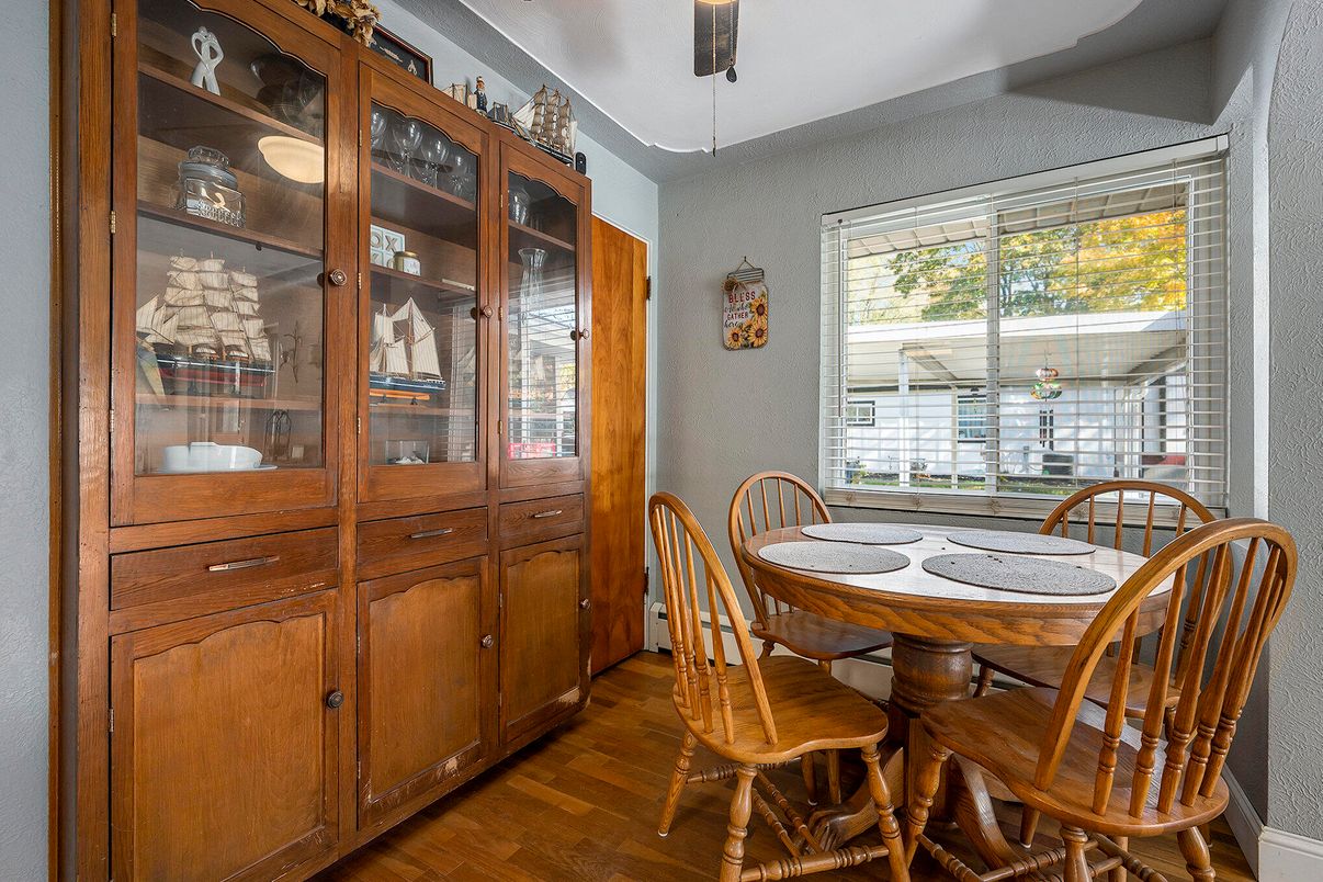 Dining room, Interior, Wood Texture Flooring