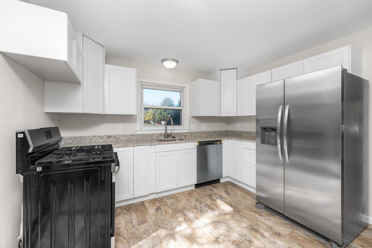 Interior, Kitchen, Stainless Steel Appliances