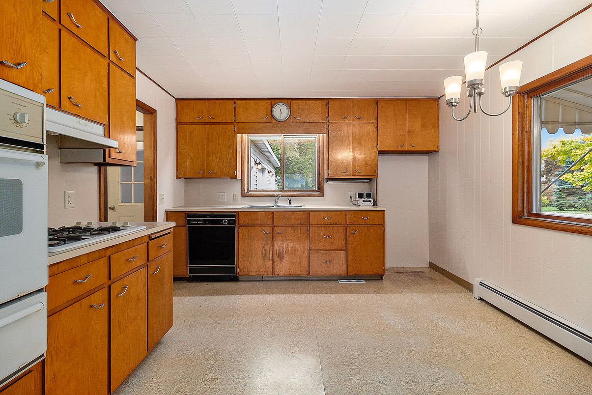 Interior, Kitchen, Pendant Lights