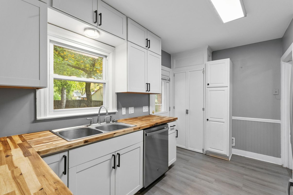 Interior, Kitchen, Wood Texture Flooring