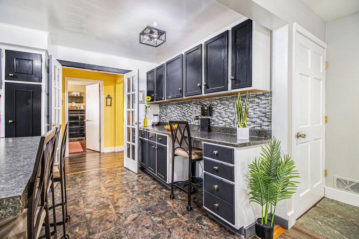 Interior, Kitchen, Wood Texture Flooring