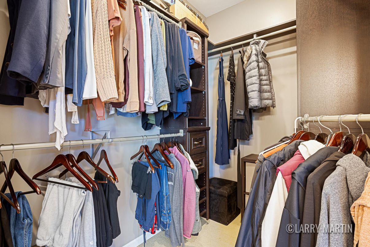 Interior, Walk-in Closets