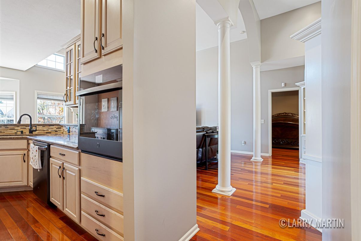 Interior, Kitchen, Wood Texture Flooring
