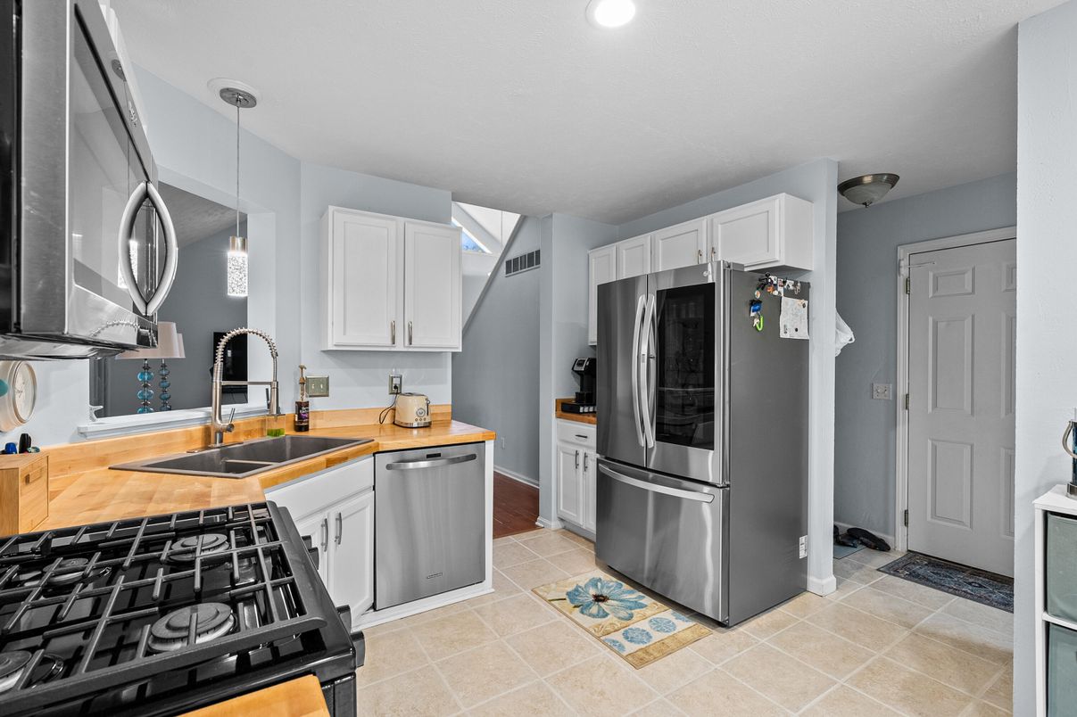 Interior, Kitchen, Pendant Lights, Recessed Lighting