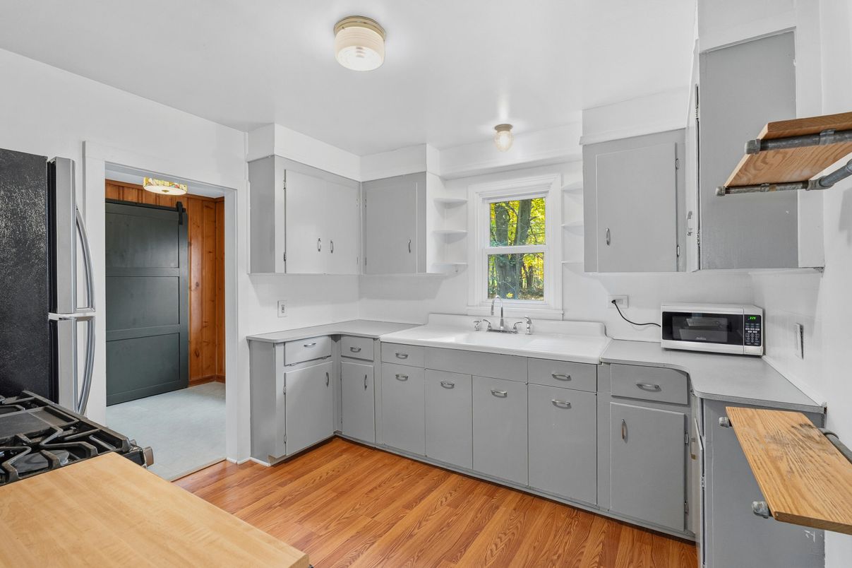 Interior, Kitchen, Wood Texture Flooring