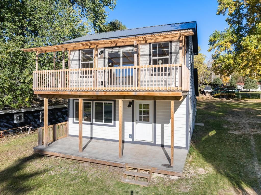 Exterior, Solar Panels