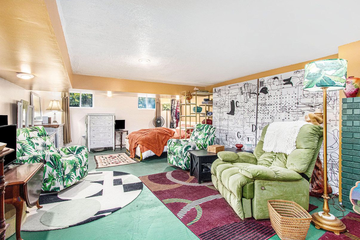 Interior, Living room, Recessed Lighting