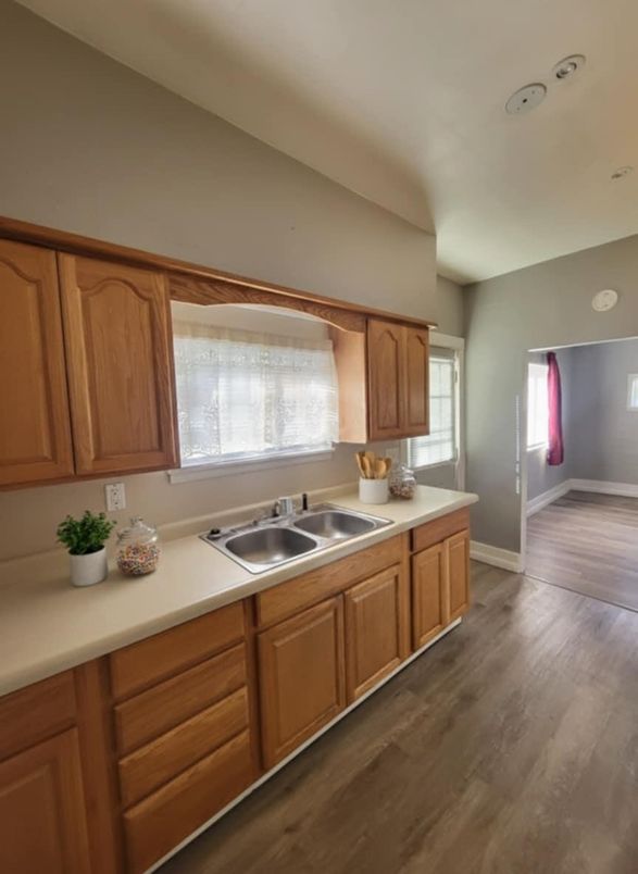 Interior, Kitchen, Recessed Lighting, Wood Texture Flooring