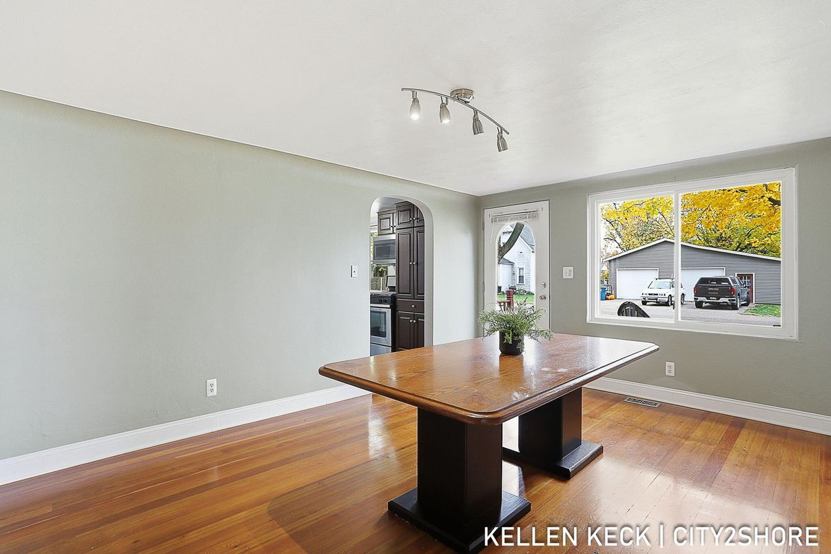 Dining room, Interior, Wood Texture Flooring