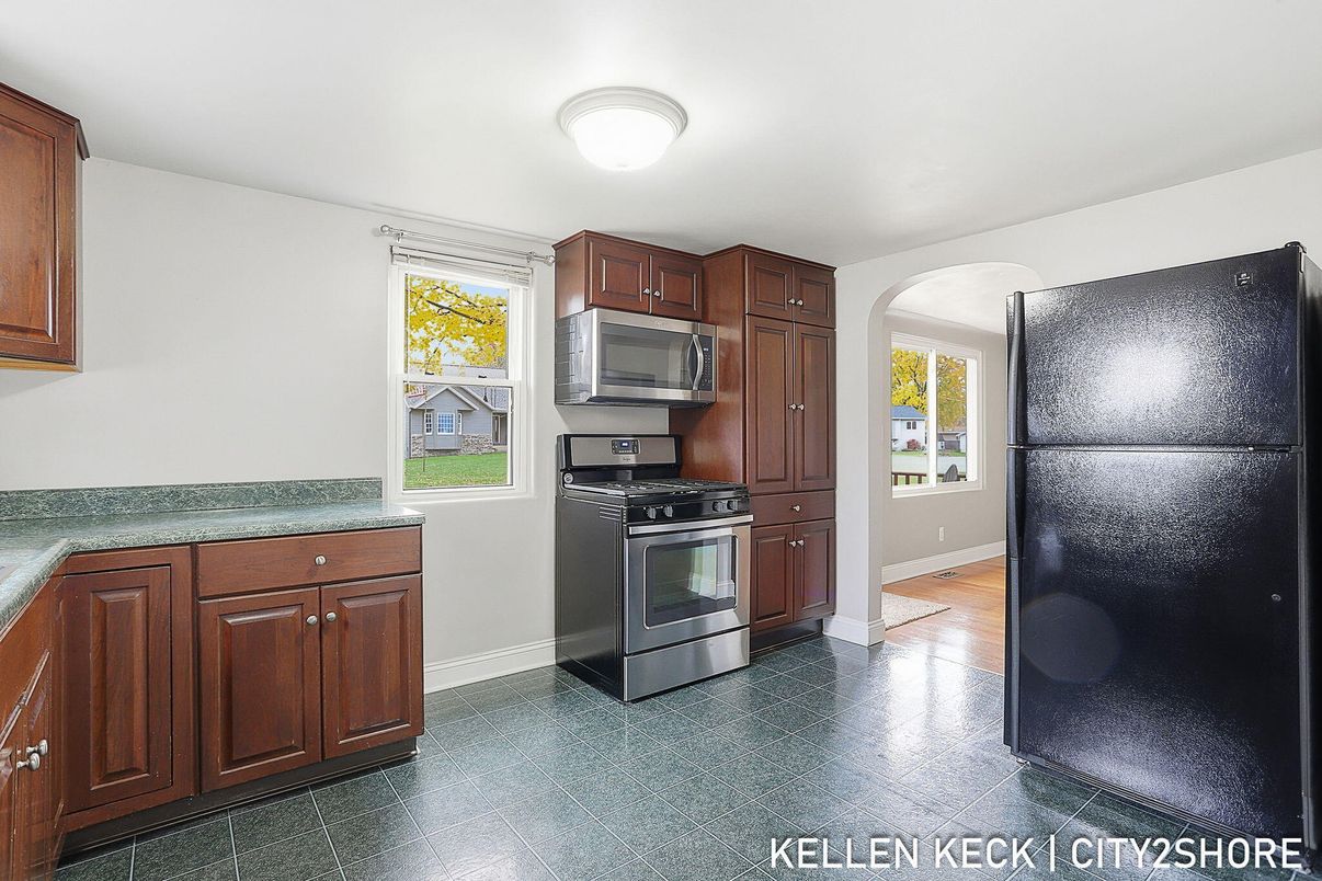 Interior, Kitchen, Stainless Steel Appliances