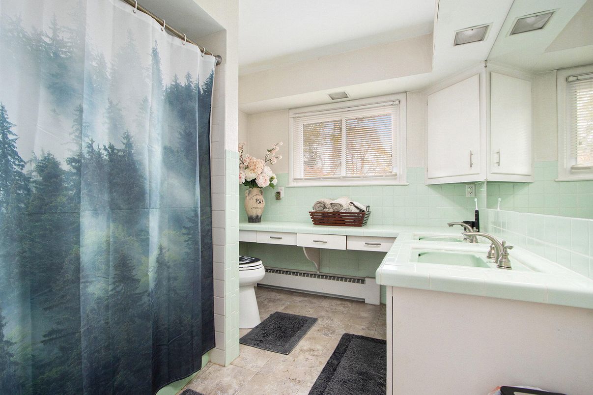 Bathroom, Dual Sink Vanities, Interior, Tile Countertops