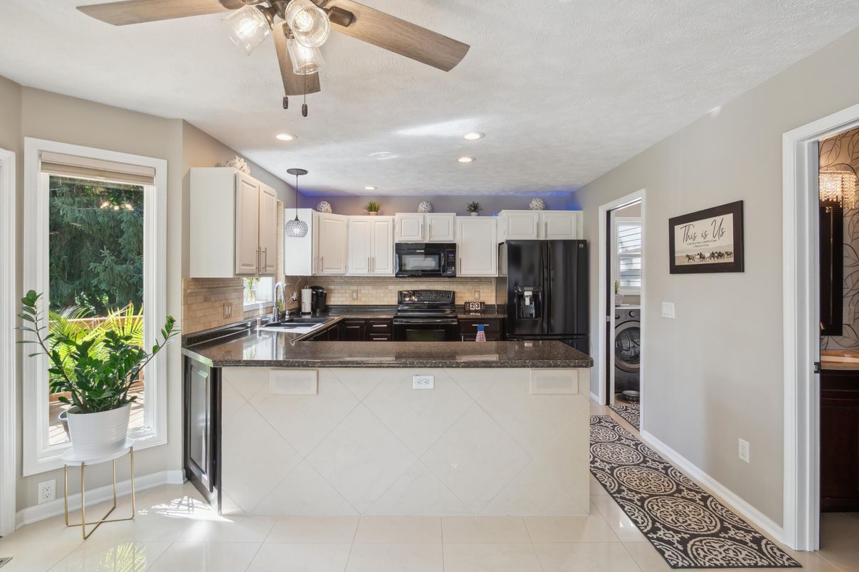 Interior, Kitchen, Recessed Lighting