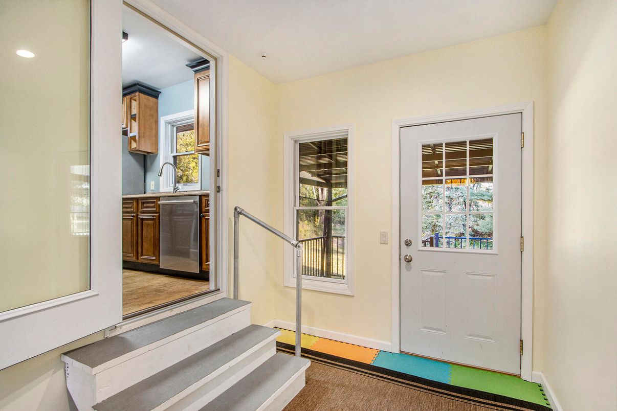 Interior, Recessed Lighting