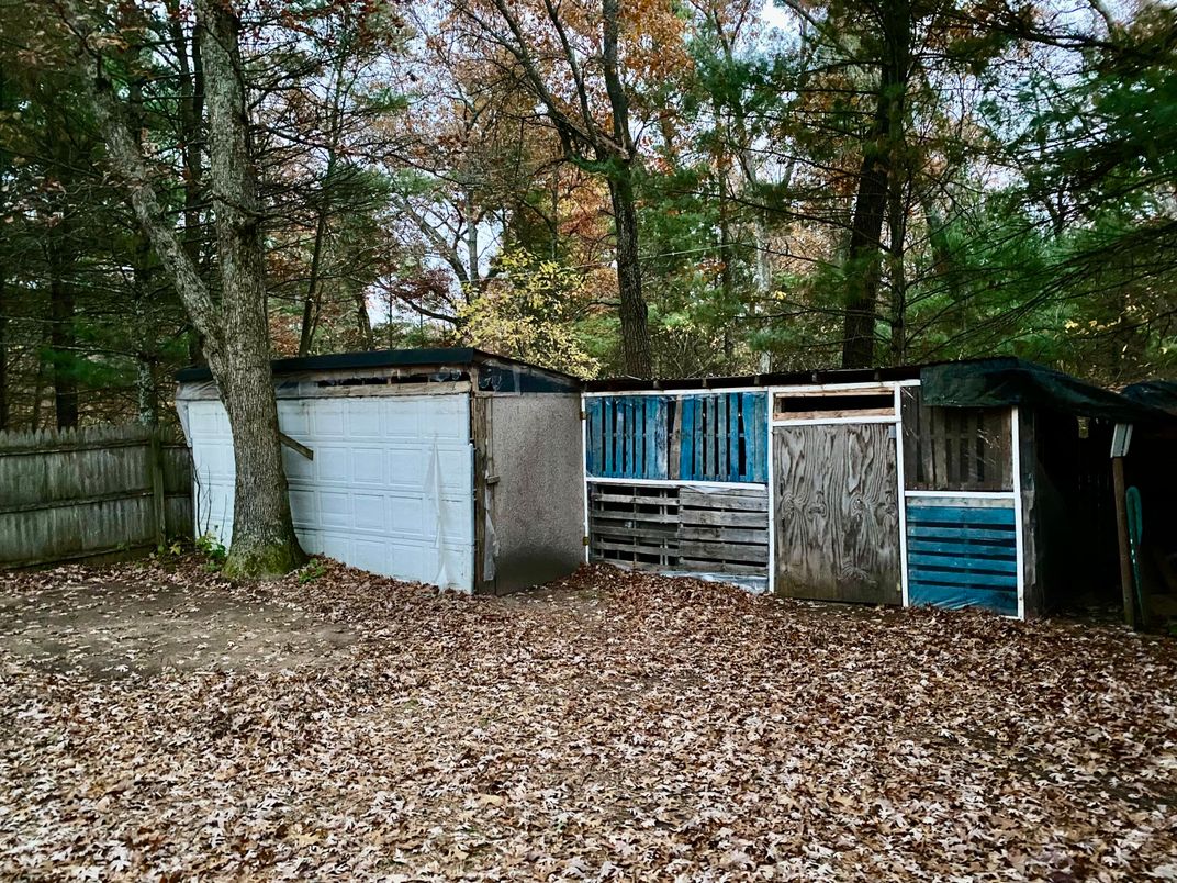 Detached Garage, Exterior