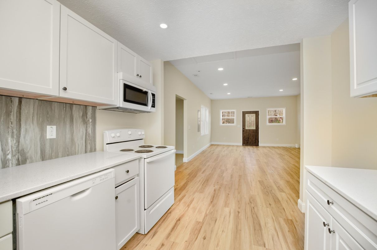 Interior, Kitchen, Recessed Lighting, Wood Texture Flooring