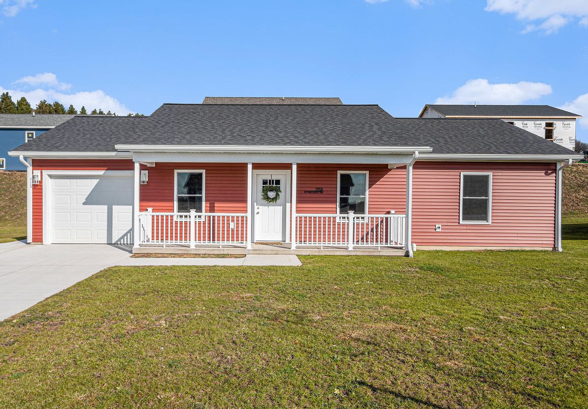 Attached, Backyard, Exterior, Facade, Cape Cod