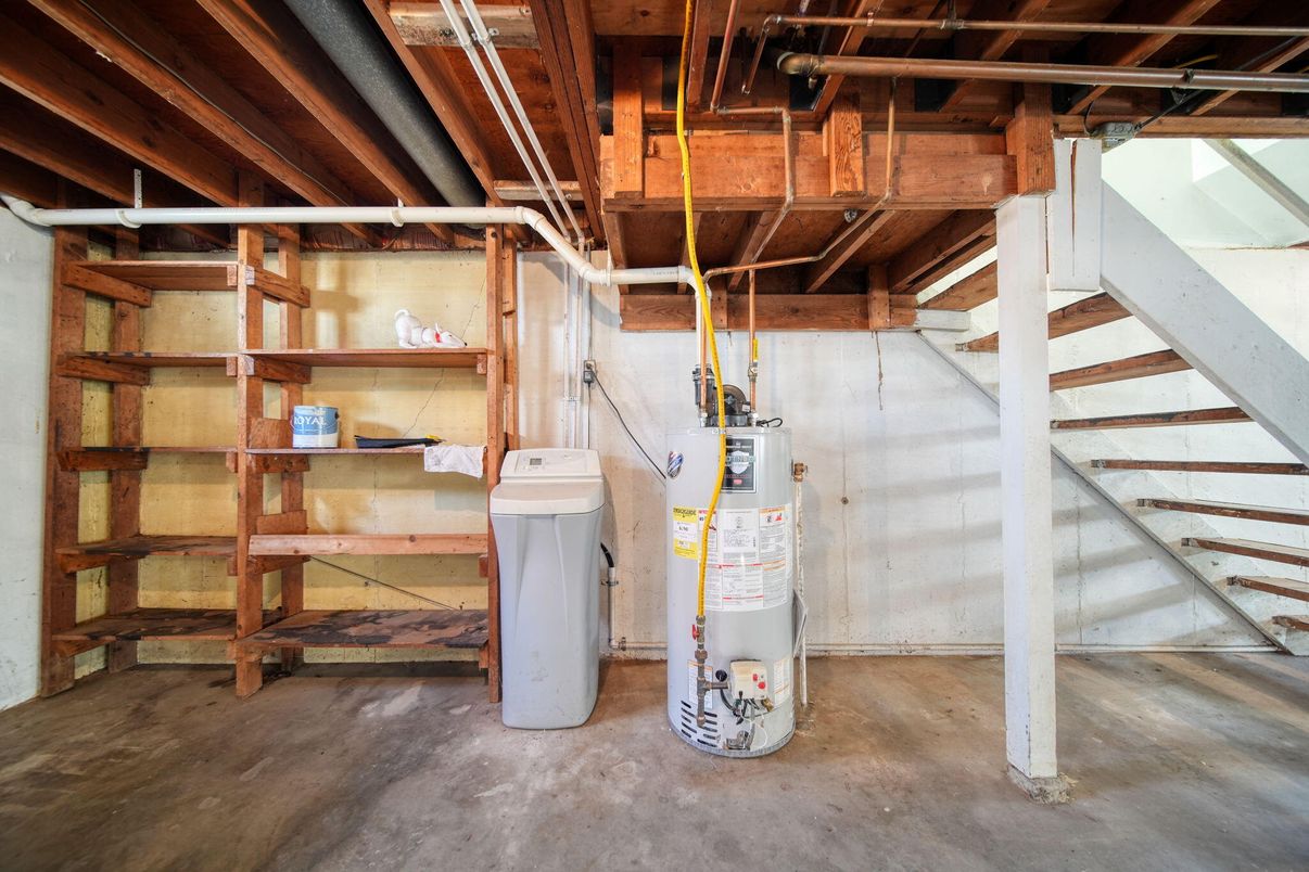 Interior, Wooden Beams