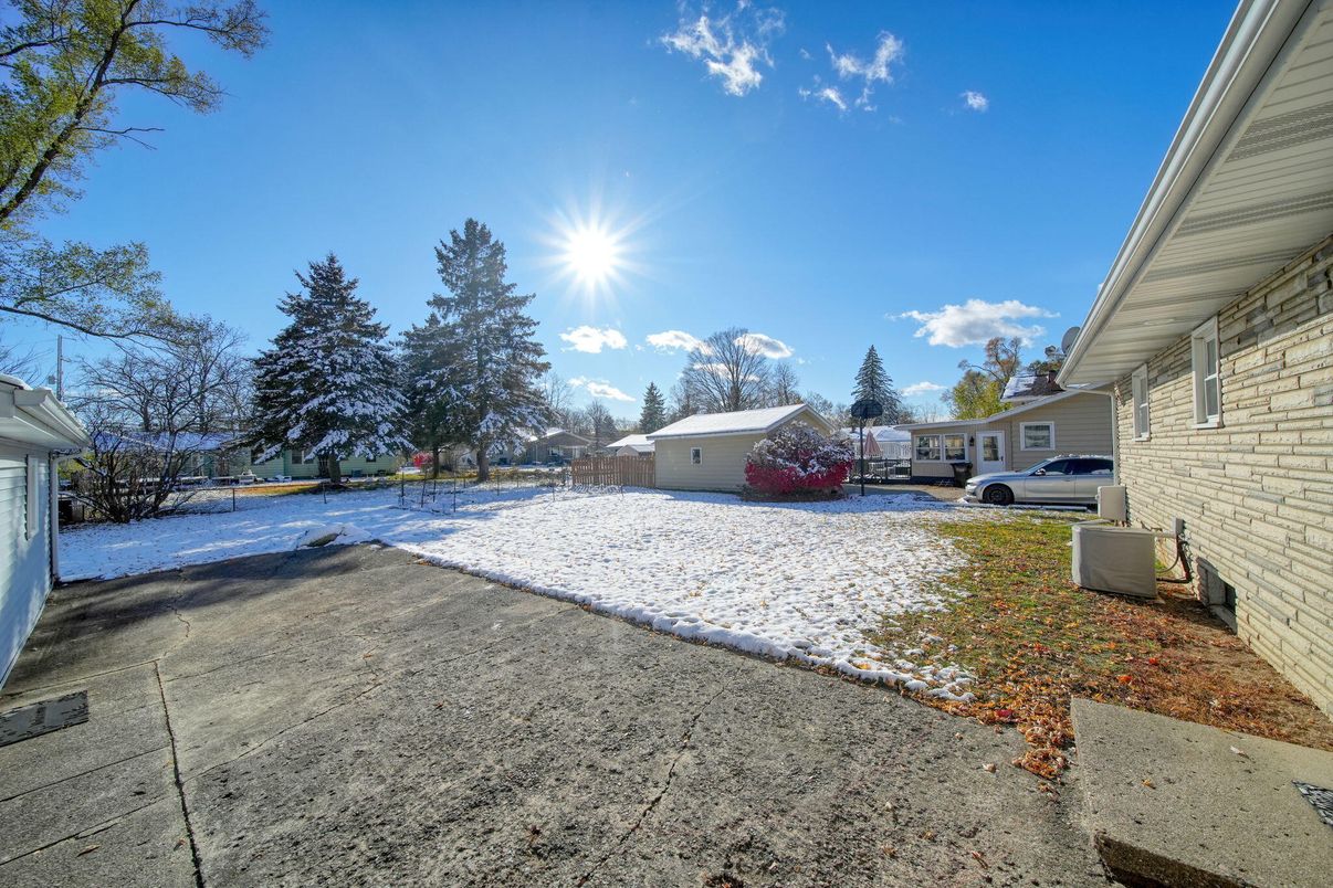 Backyard, Detached Garage, Exterior