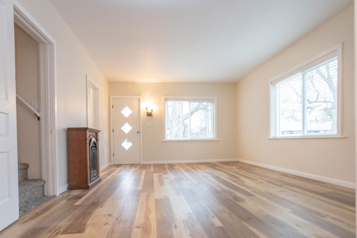Empty room, Interior, Wood Texture Flooring