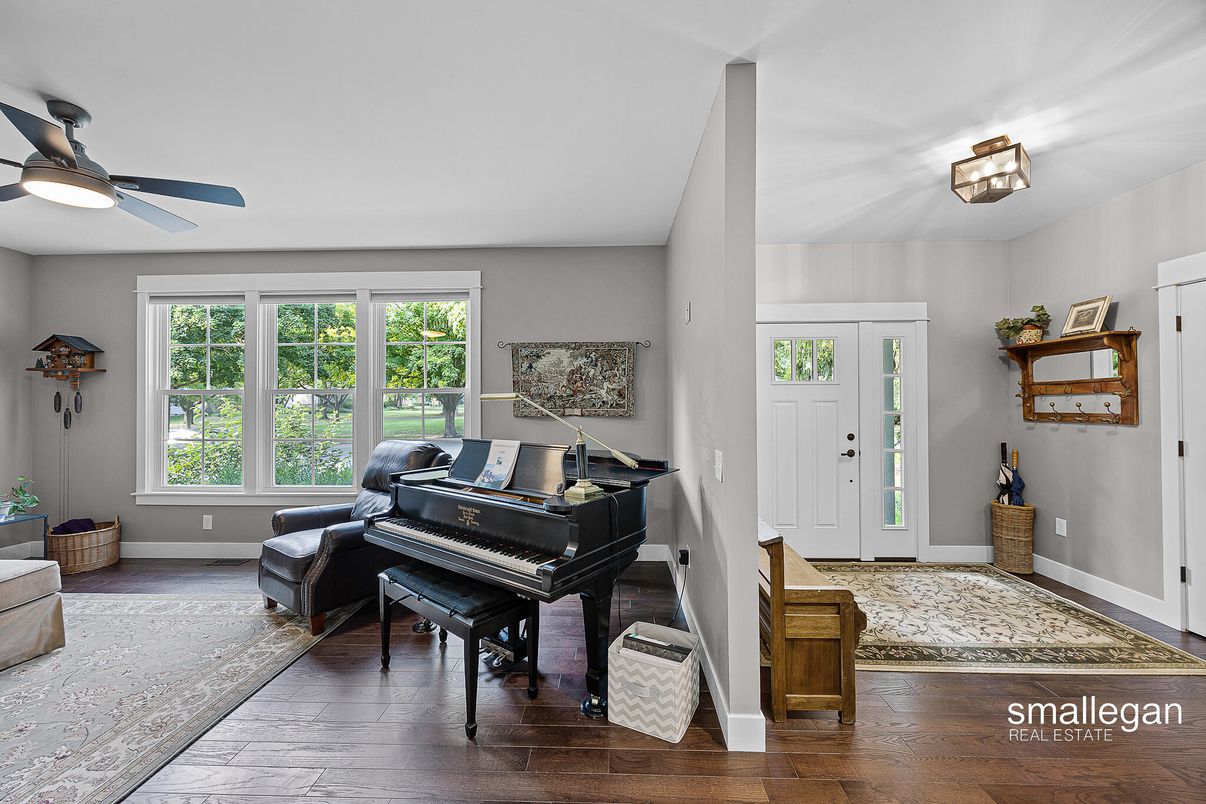 Interior, Piano, Wood Texture Flooring