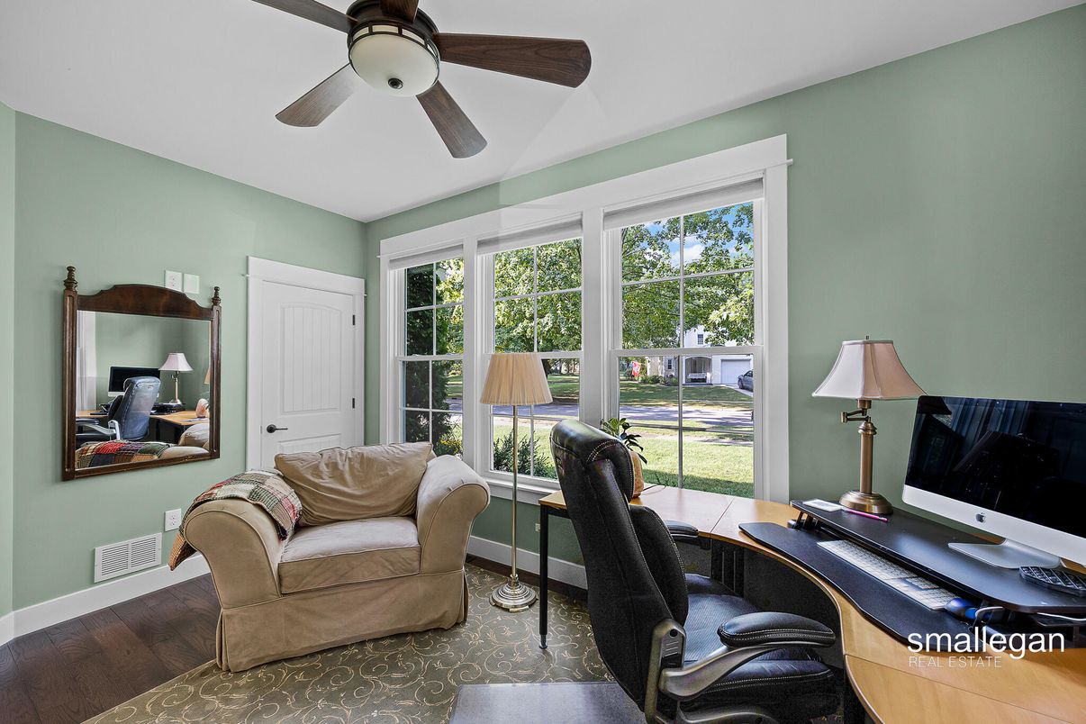 Home Office, Interior, Wood Texture Flooring