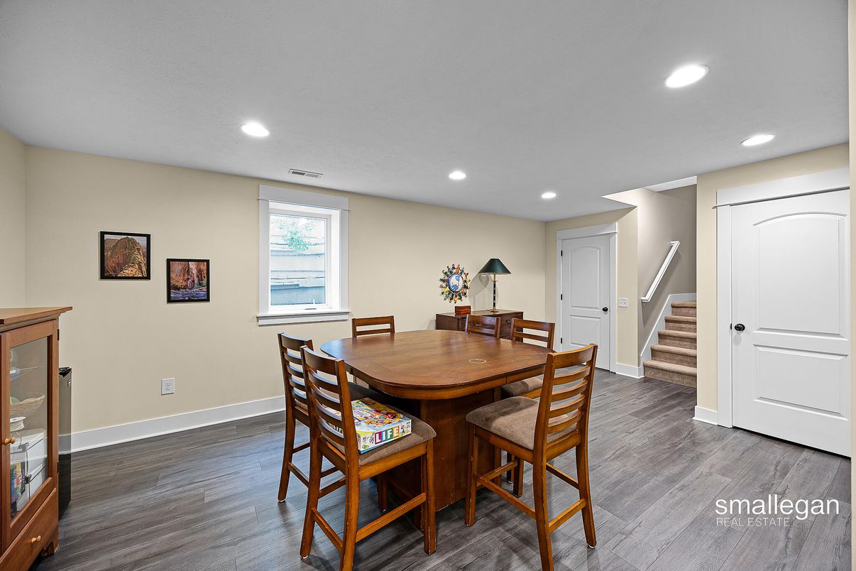 Dining room, Interior, Recessed Lighting, Wood Texture Flooring