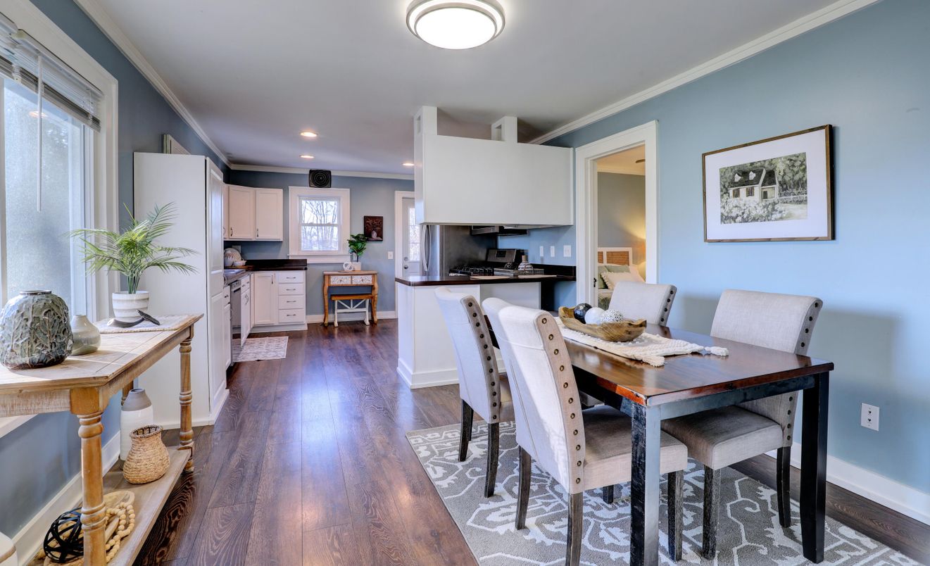 Dining room, Interior, Kitchen, Recessed Lighting, Wood Texture Flooring