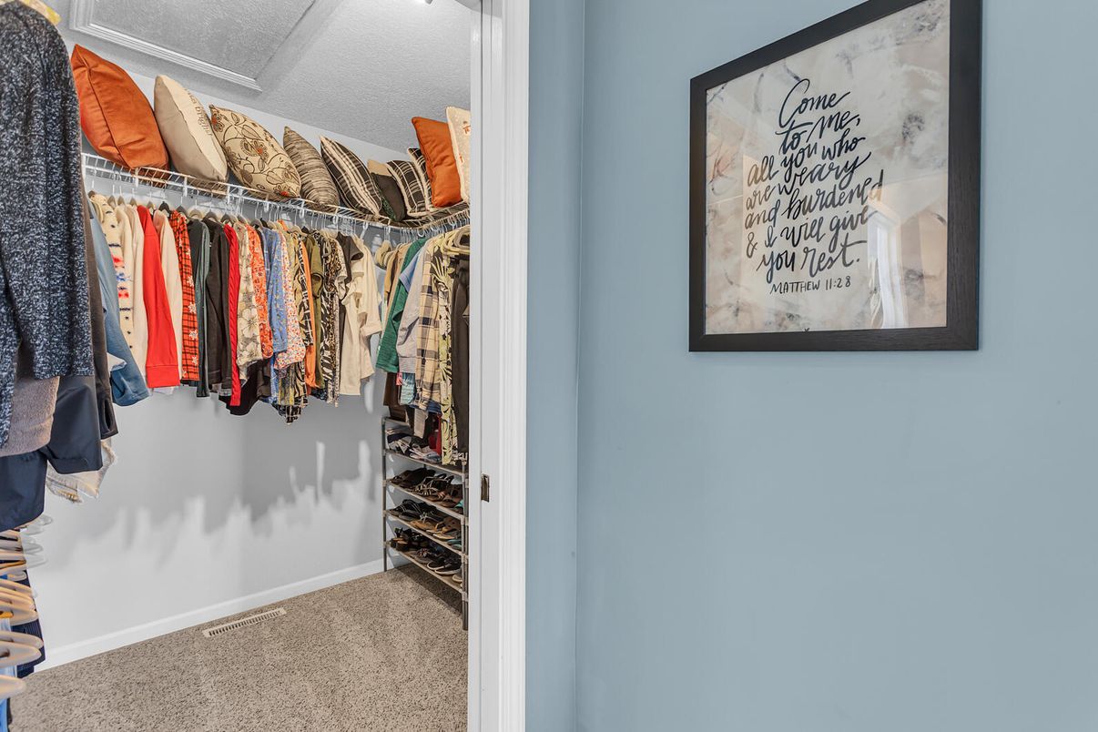 Interior, Walk-in Closets