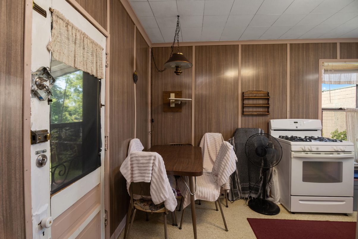 Dining room, Interior, Kitchen, Pendant Lights, Wooden Walls