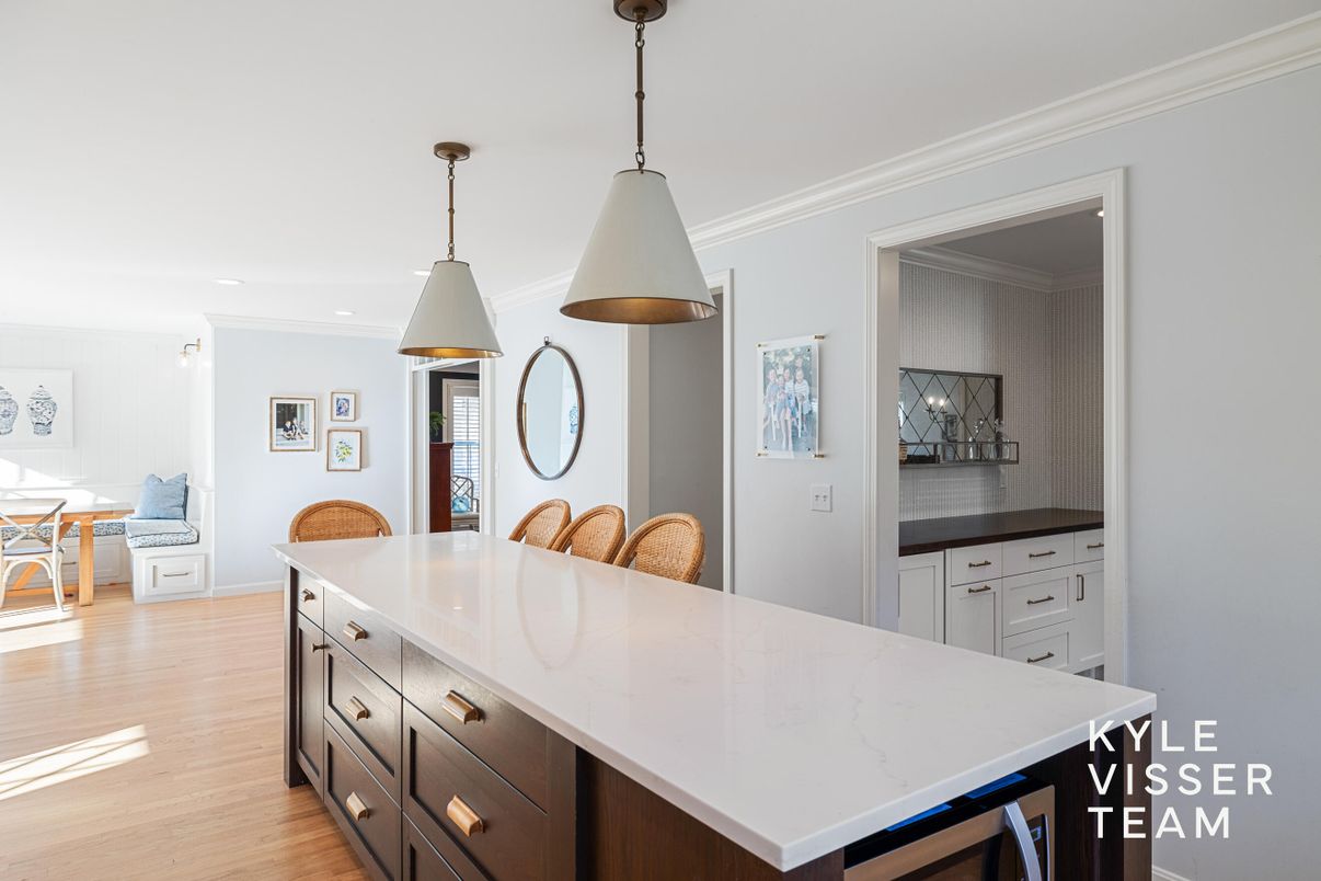 Interior, Kitchen, Pendant Lights, Recessed Lighting, Wood Texture Flooring