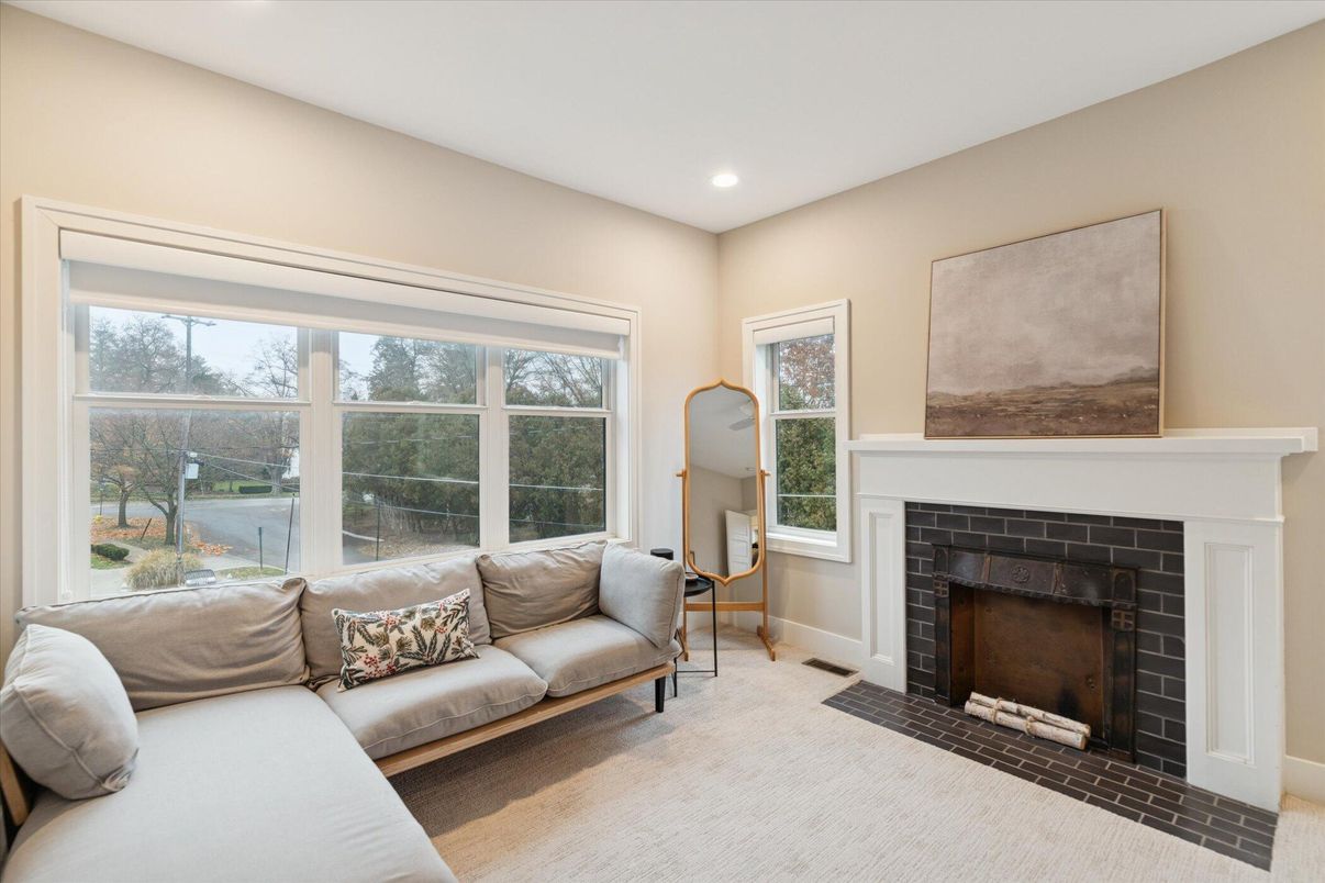 Fireplace, Interior, Living room, Recessed Lighting